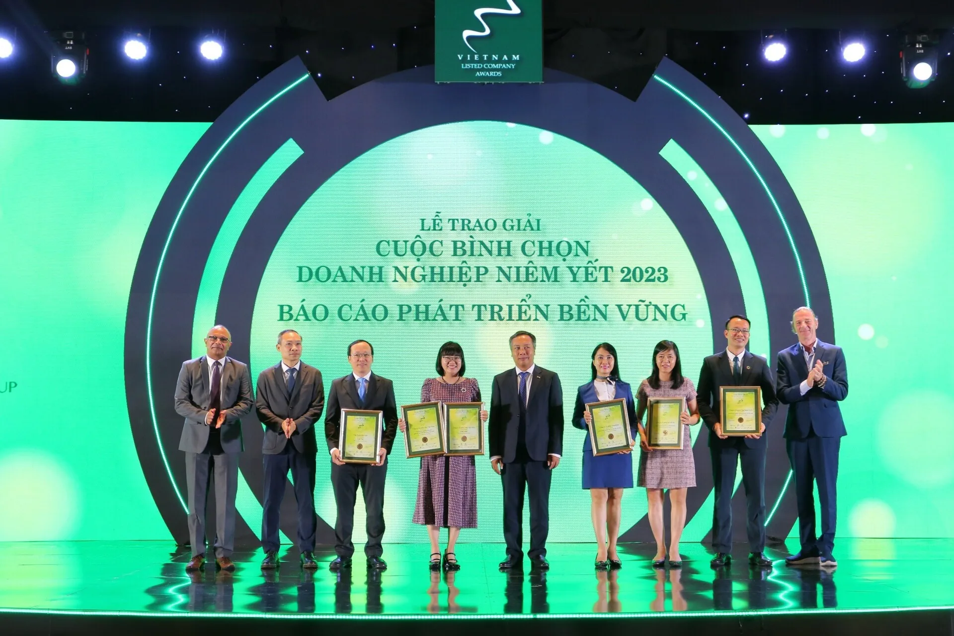 Gemadept được vinh danh 3 Giải thưởng uy tín tại Cuộc Bình Chọn Doanh Nghiệp Niêm Yết 2023